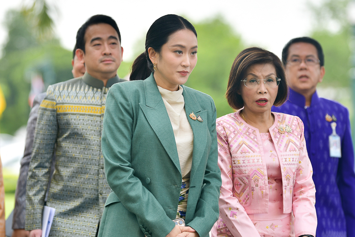 ‘แพทองธาร’ เผชิญมรสุม