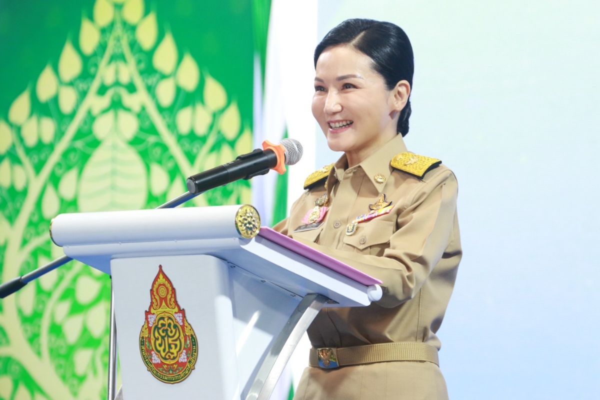 22 ปี สพฐ. ‘นฤมล’ สั่งลดภาระครู-ให้ความสำคัญกับวิชาประวัติศาสตร์