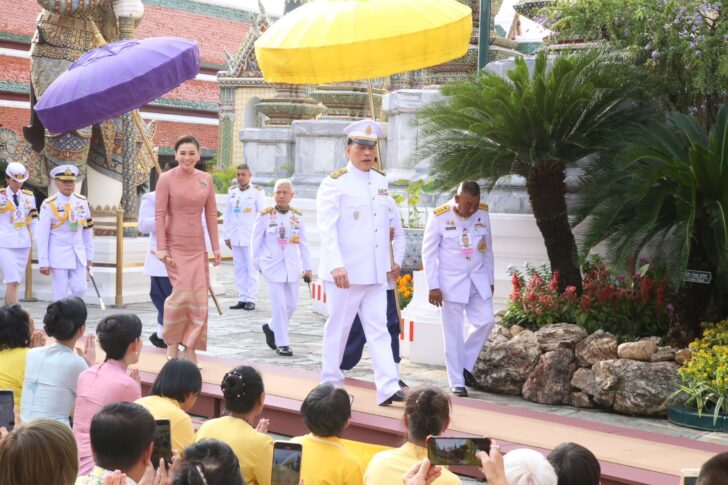ในหลวง อาสาฬหบูชา 2