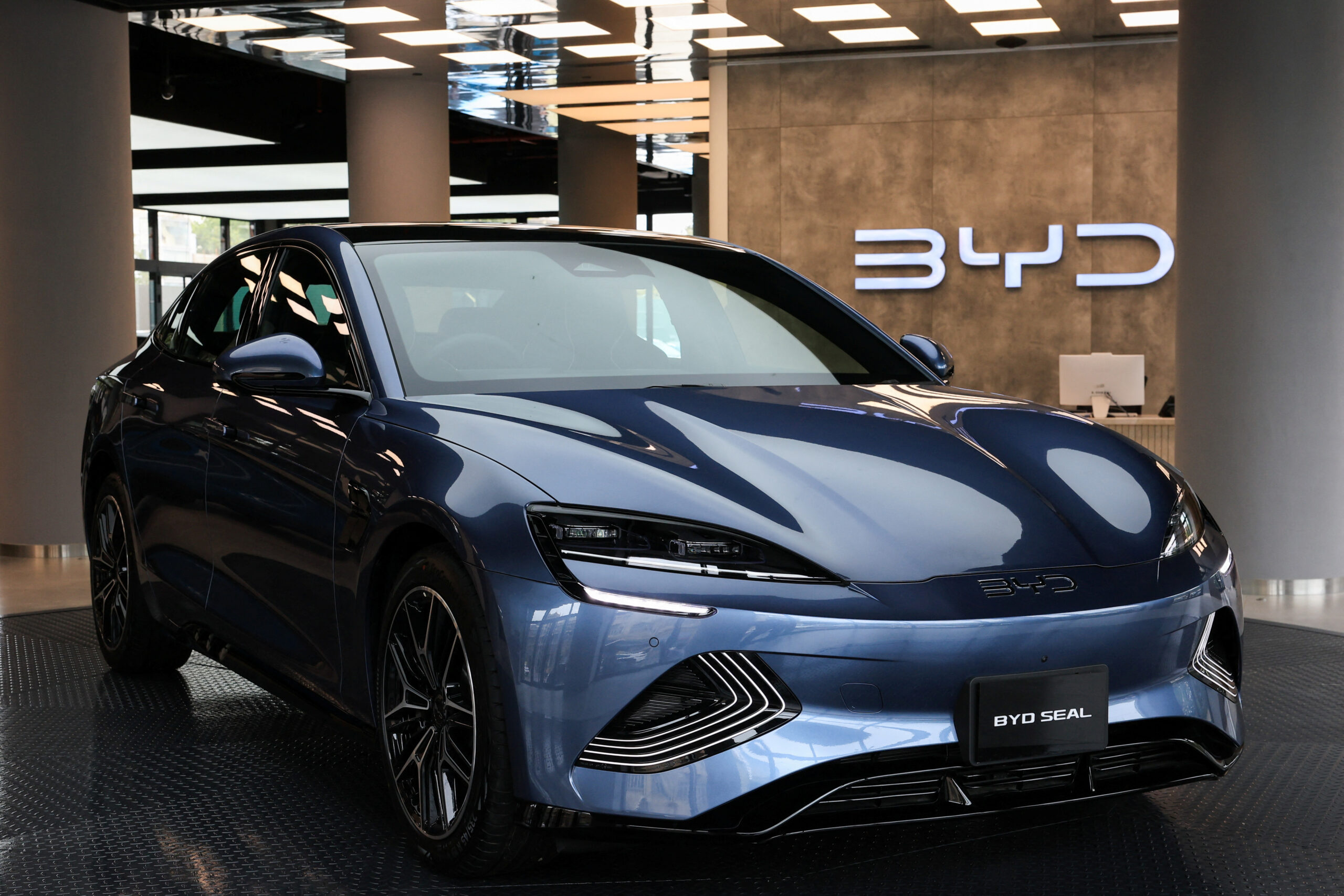 เซ็กเตอร์ EV จีน ลงทุนต่างประเทศสูงกว่าในประเทศ ครั้งแรกในประวัติศาสตร์