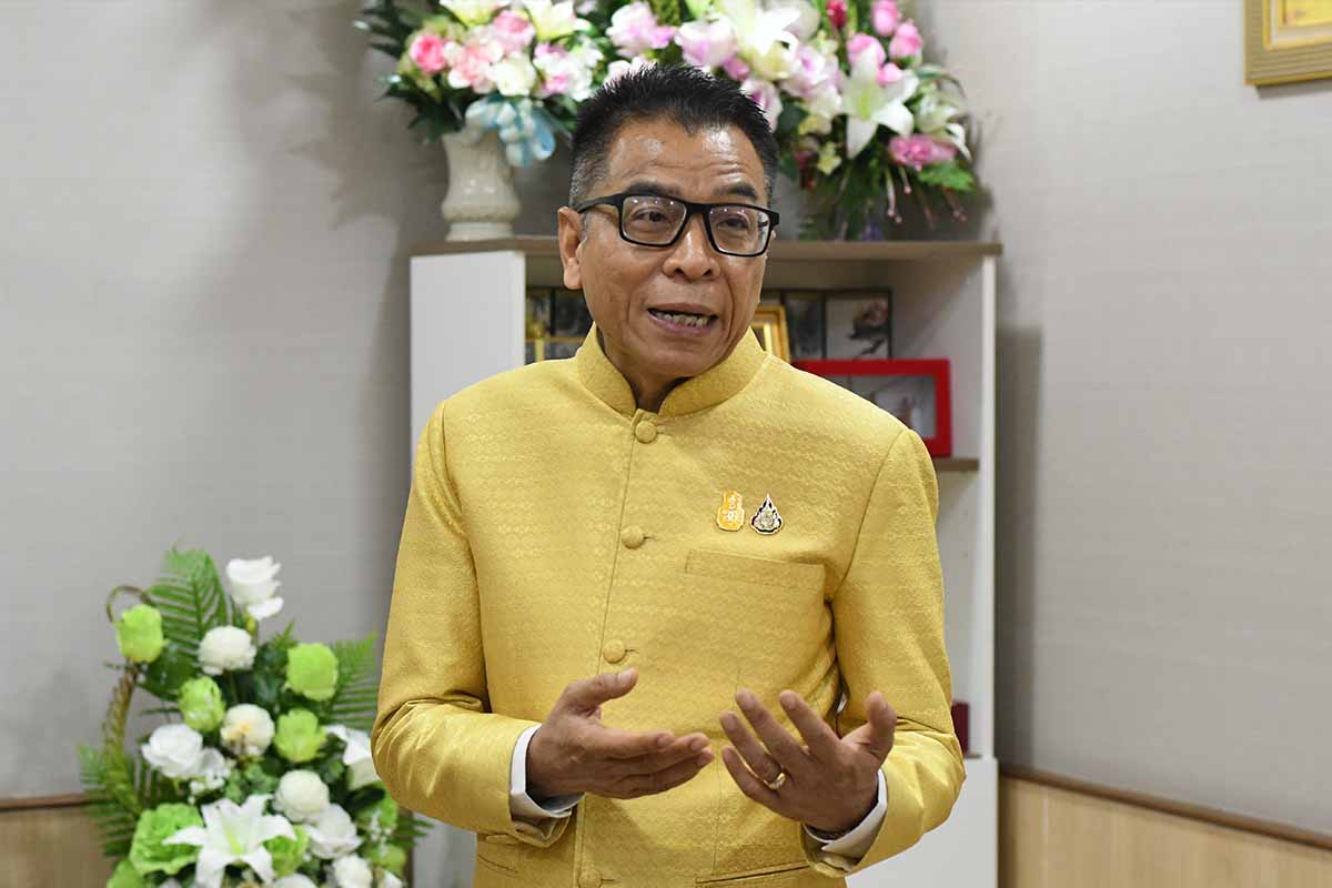 แสวง บุญมี เลขาฯหนังหน้าไฟ กกต.มืออาชีพ…คดีการเมืองไม่มี 2 มาตรฐาน