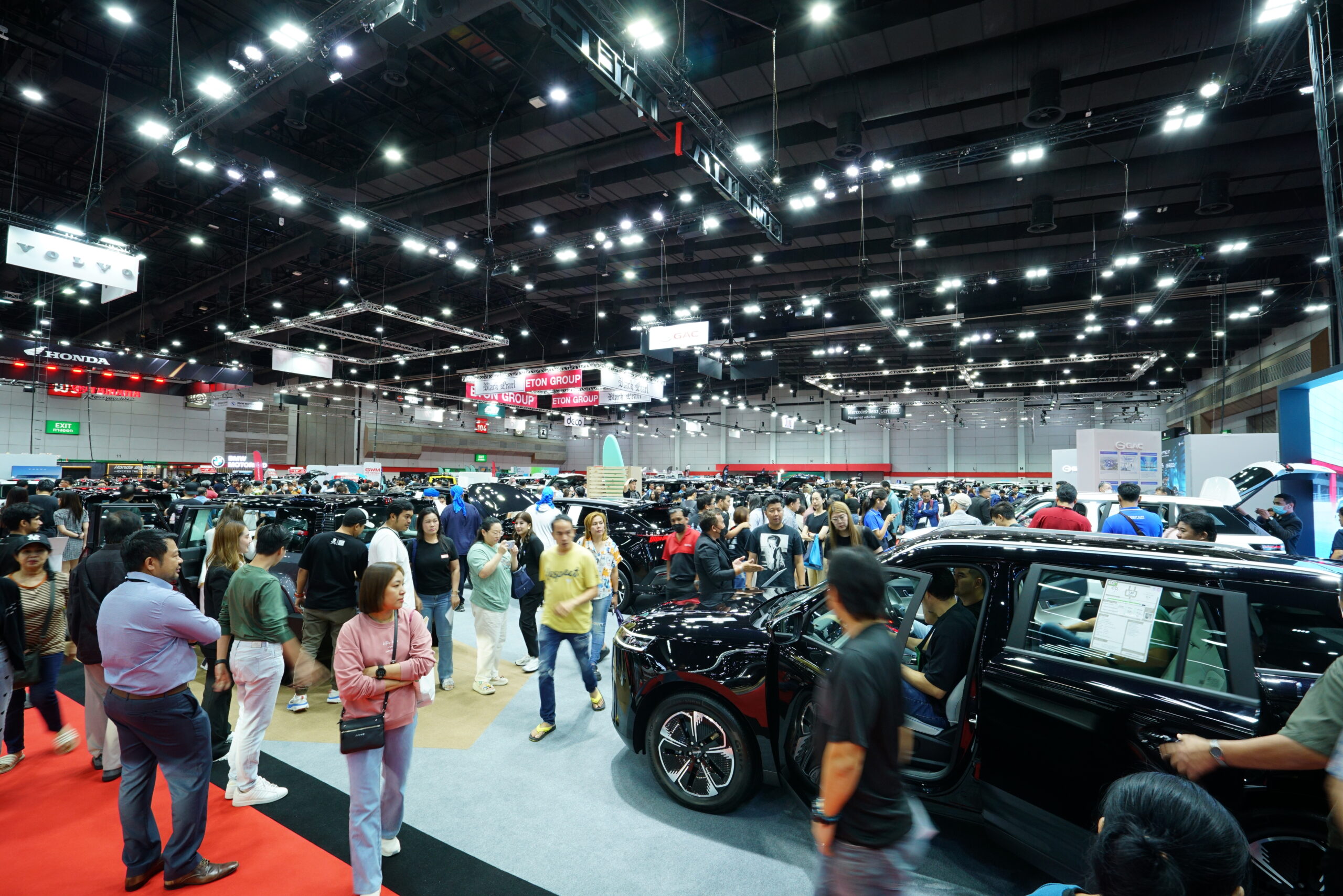 เปิดฉาก BIG MOTOR SALE 2025 ค่ายรถยกทัพหวังดันยอดกลางปี