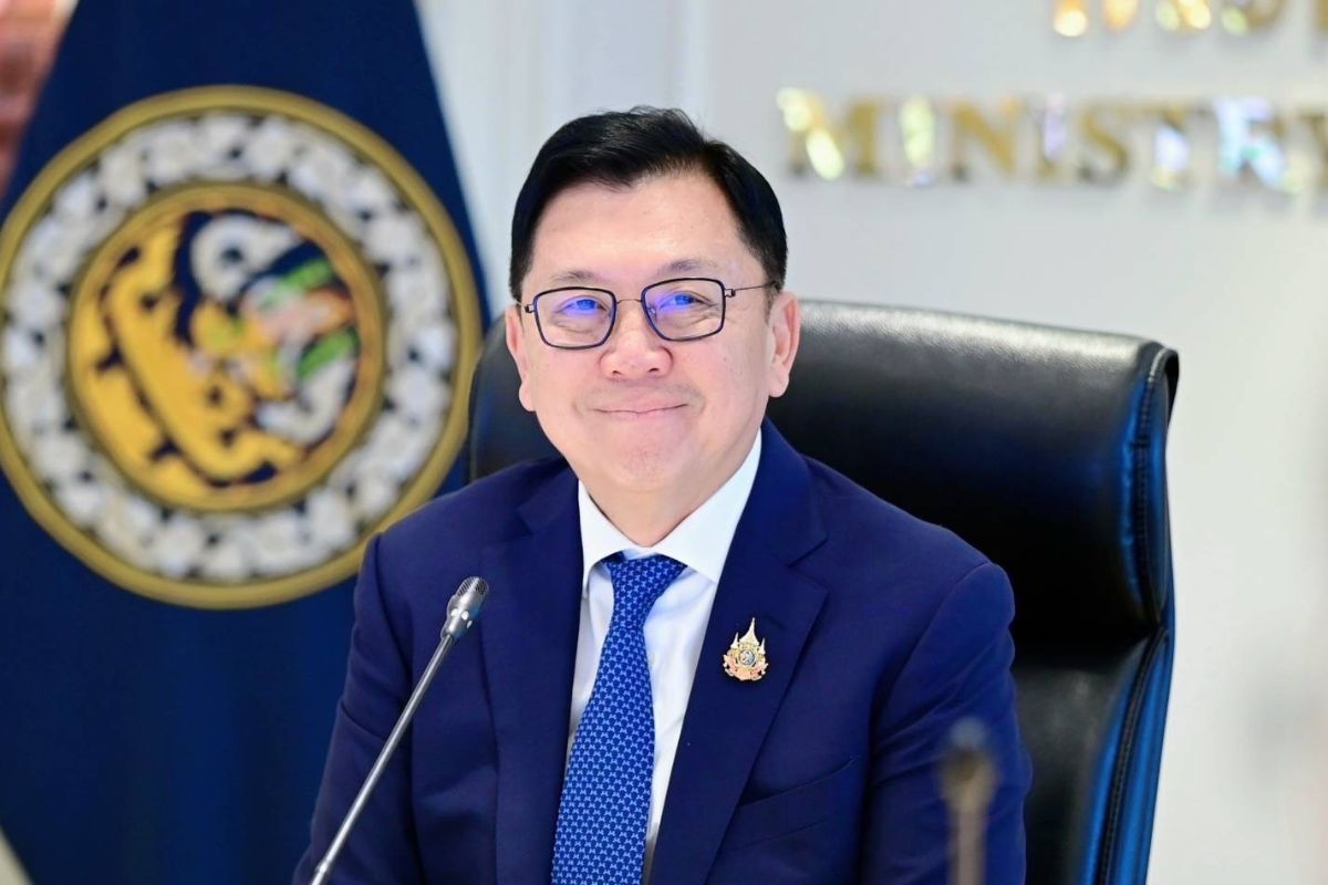 จตุพร บุรุษพัฒน์
