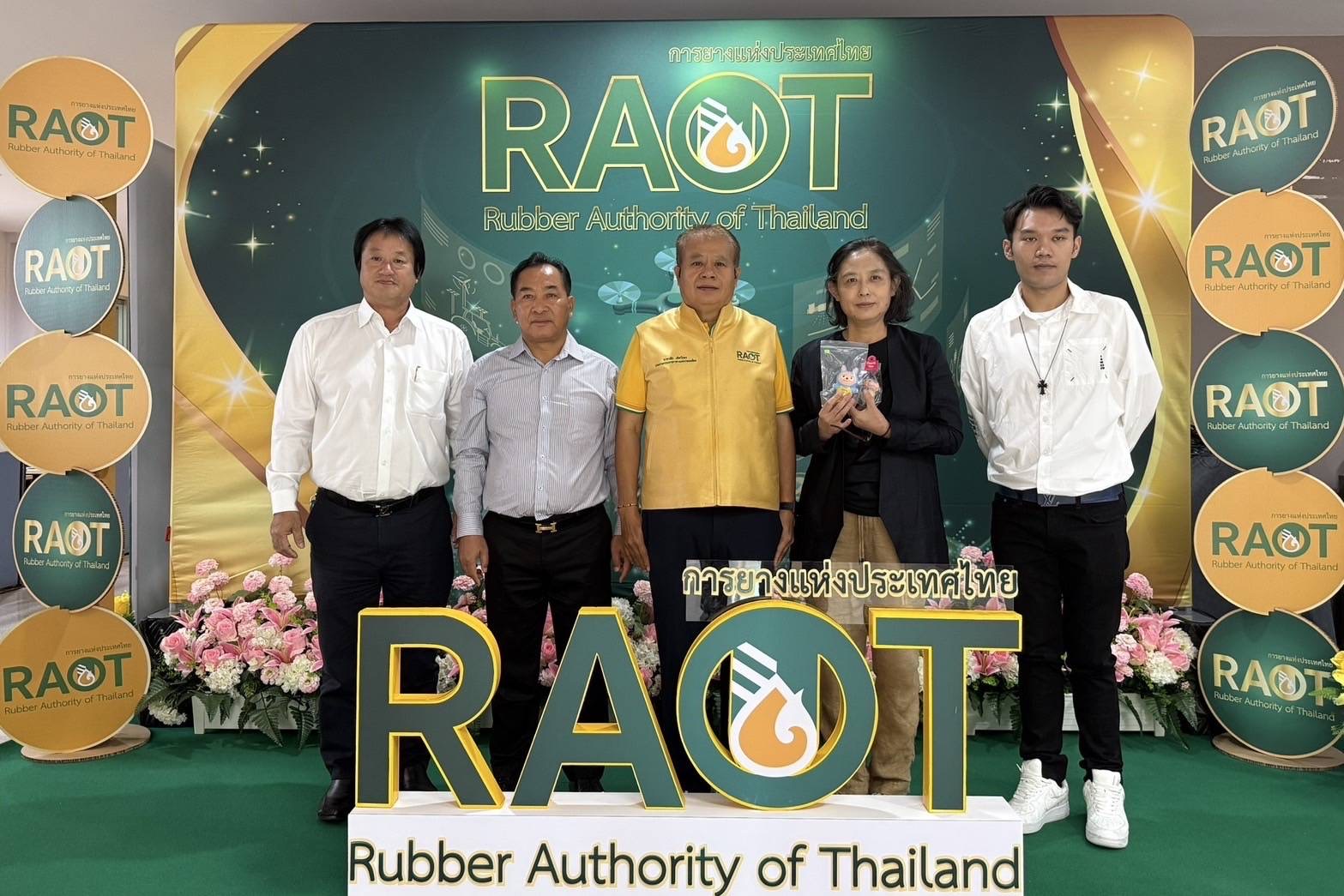 กยท. จับมือจีน ส่งออกยางพารา นำร่องลอตแรกกันยายนนี้ 400 ตัน