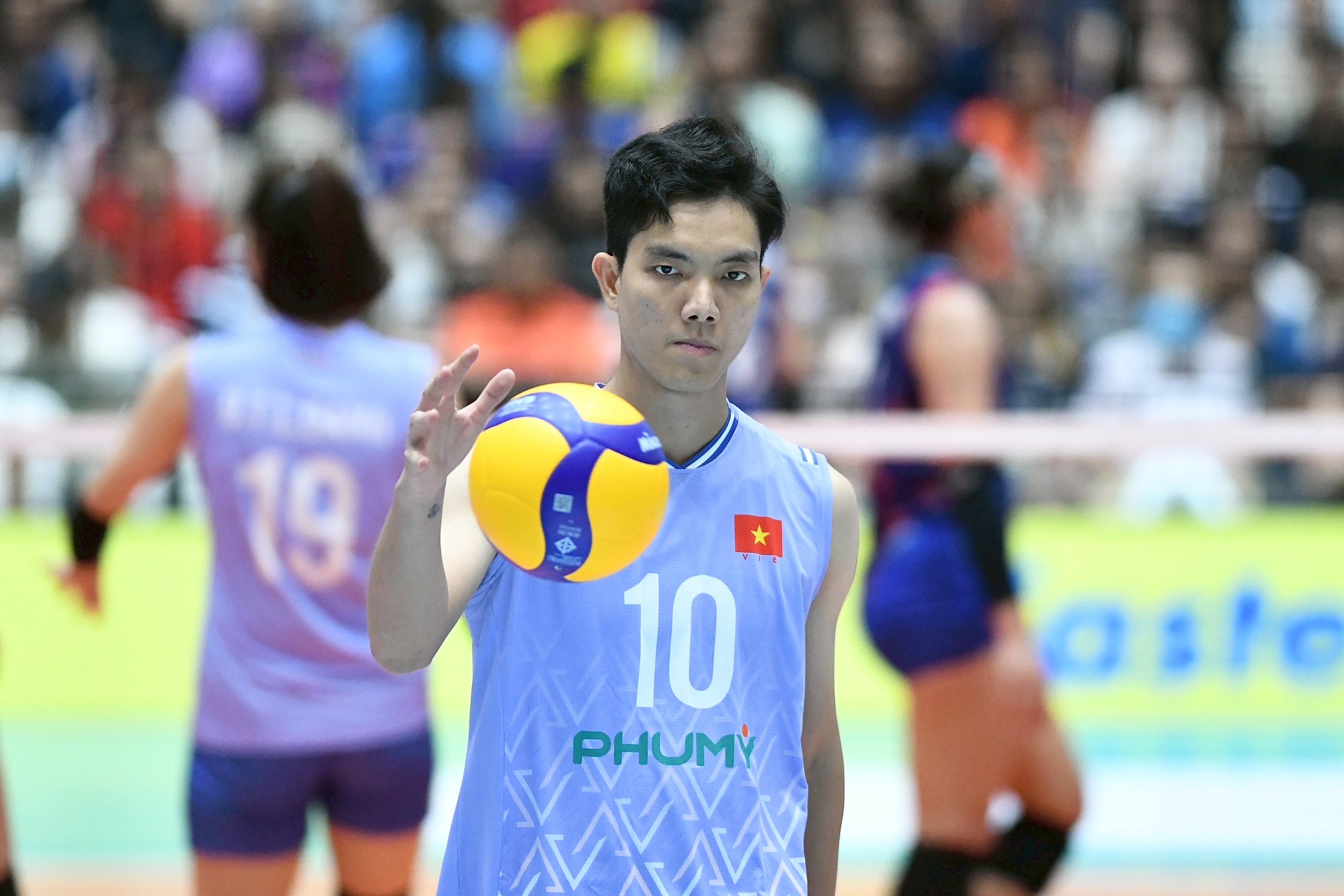 บิช ตูเยน นักตบเวียดนามถอนตัว วอลเลย์บอลหญิงชิงแชมป์โลกที่ไทย
