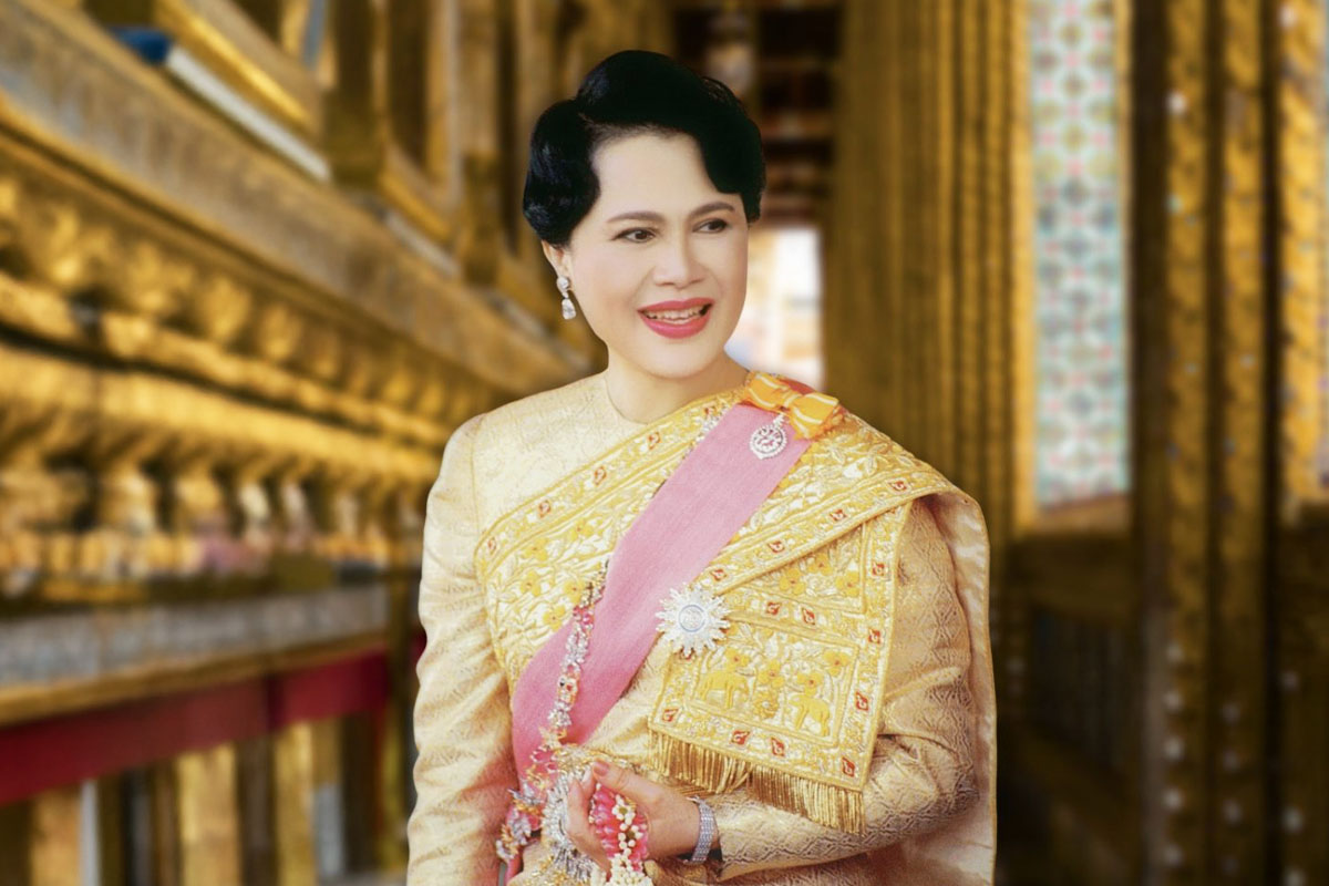 พระราชประวัติพระบรมราชชนนีพันปีหลวง ผู้ทรงเป็นผู้สำเร็จราชการแทนพระองค์