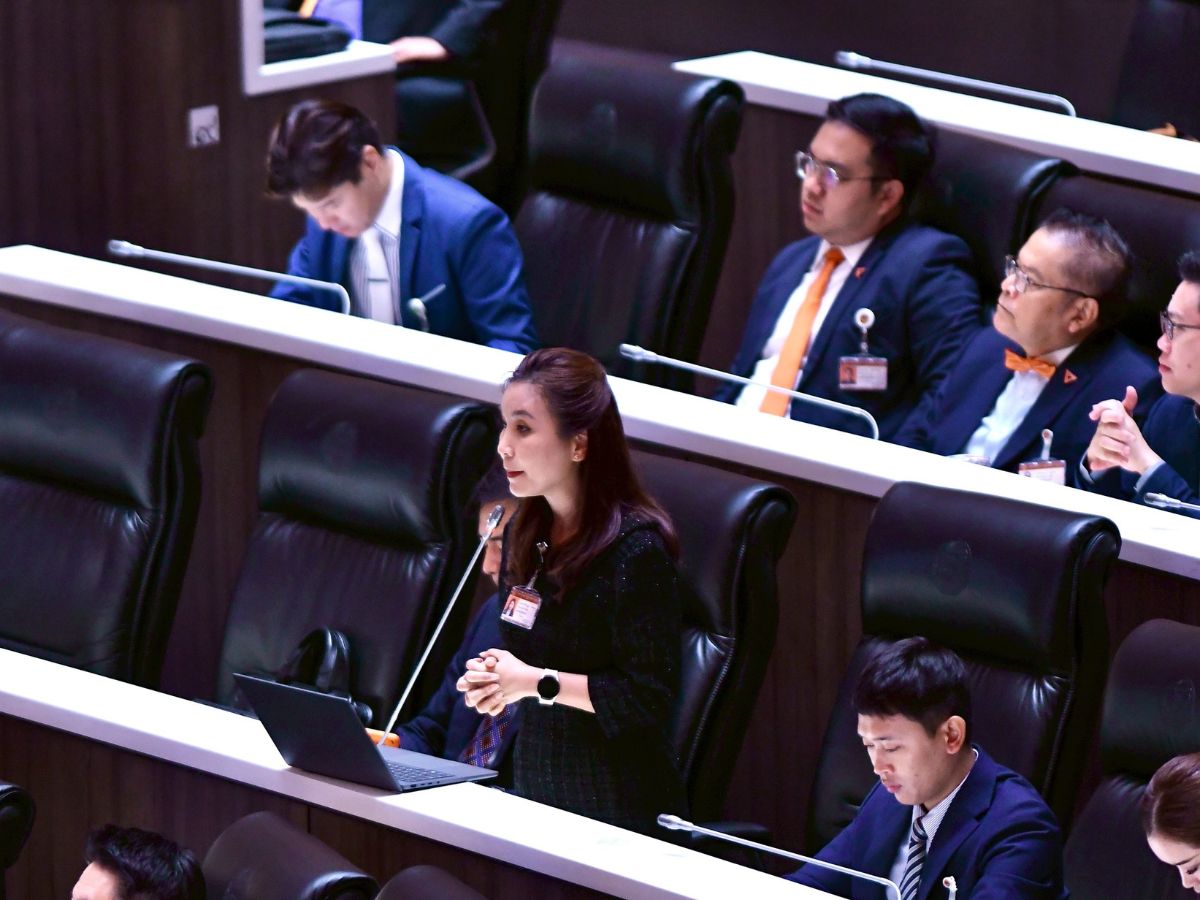 ‘ศิริกัญญา’ เสนอปรับลดงบฯกลางปี 69 ลง 5 หมื่นล้าน ชี้รัฐใช้เงินสำรองฉุกเฉินผิดวัตถุประสงค์