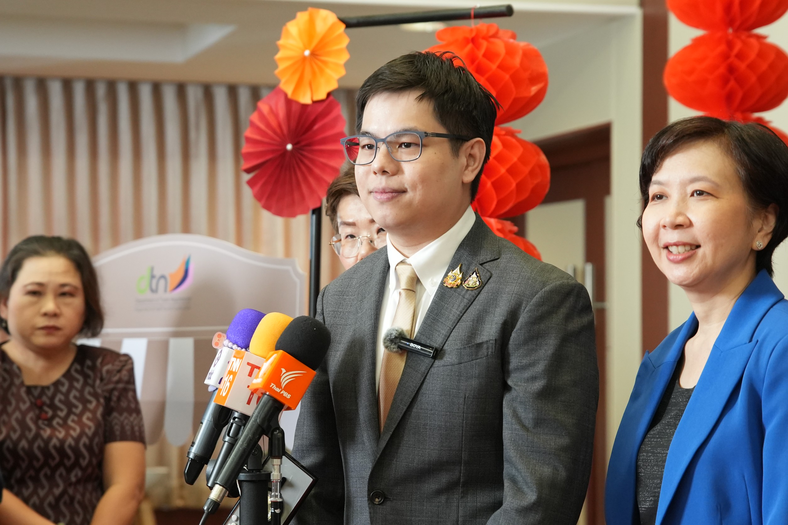 พาณิชย์ พร้อมปรับกฎเกณฑ์-ระเบียบ รับภาษีทรัมป์ เยียวยาเอกชน