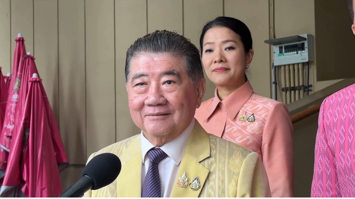 ภูมิธรรม ยันล้อมรั้วลวดหนาม ที่บ้านหนองจาน ไทยทำถูกต้อง หลังกัมพูชาใช้ชาวบ้านกดดัน