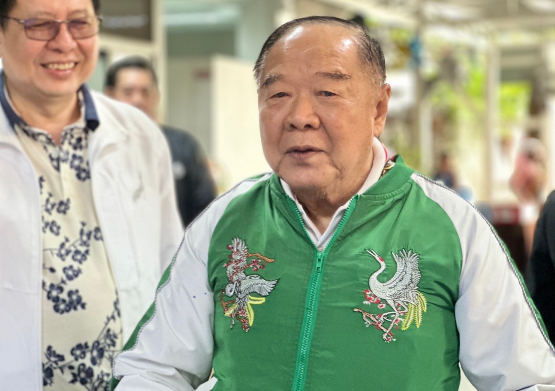 ประวิตร เปิดบ้านป่ารอยต่อฯ เบิร์ทเดย์อายุ 80 ยังห่วงประเทศ-ให้กำลังใจทหาร
