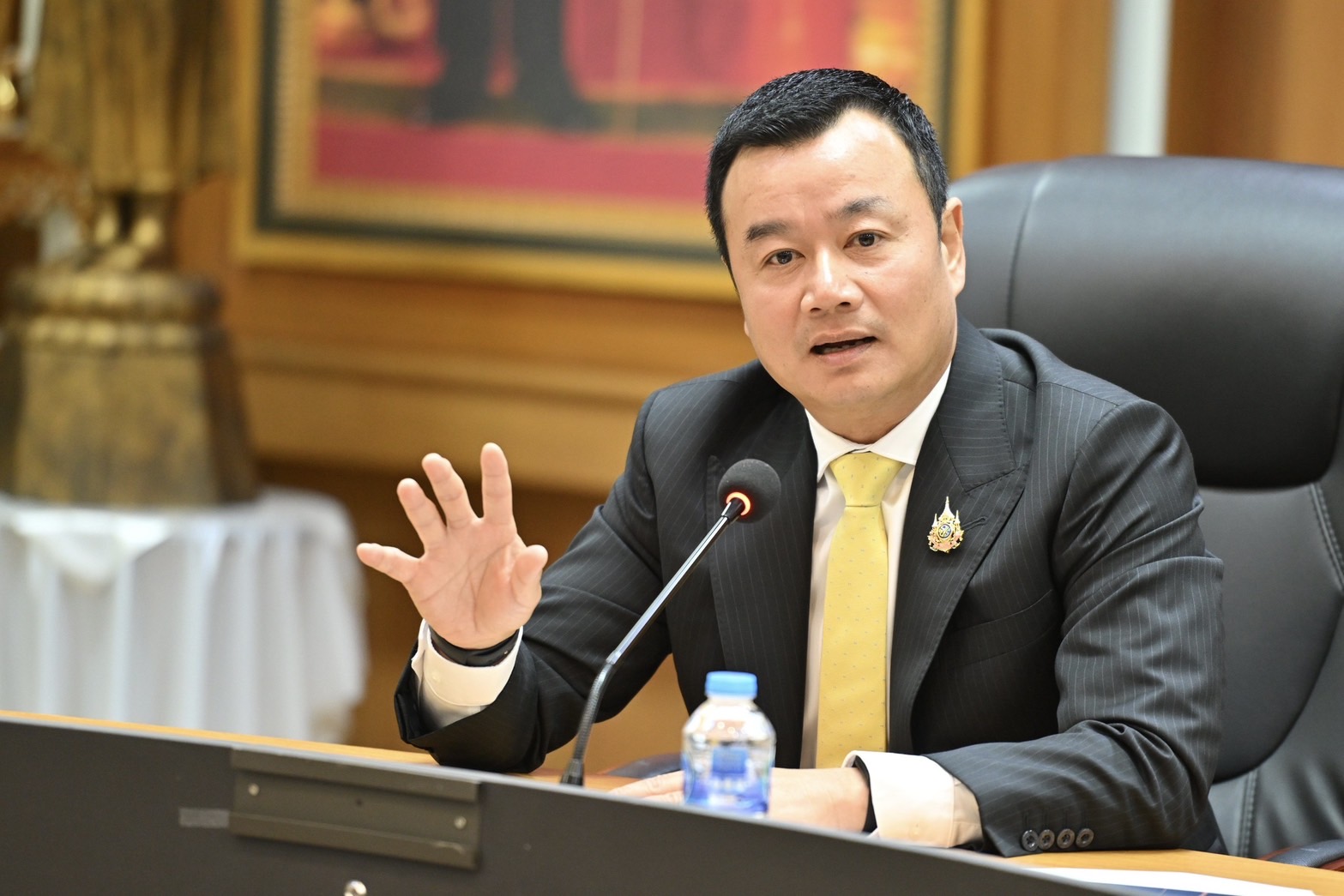สรวงศ์ แสดงความห่วงใยนักท่องเที่ยวมาเล โดนทำร้ายกลางกรุงฯ ย้ำดูแลเต็มที่