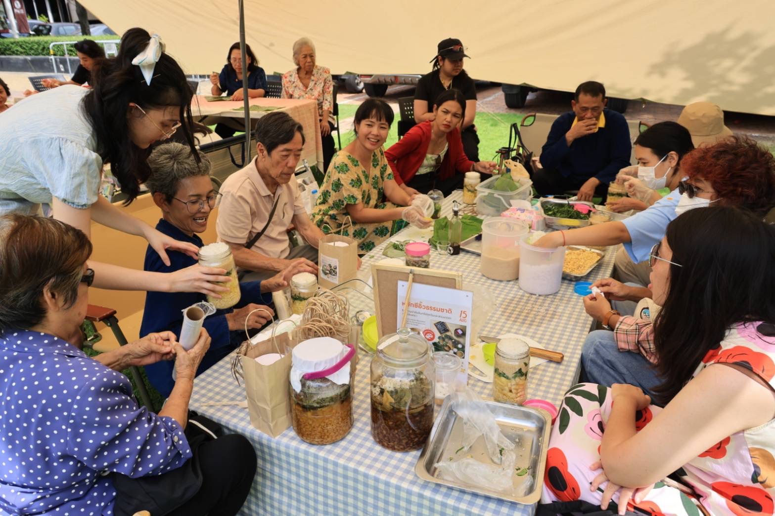 ททท. ฉลอง 65 ปี “อนุสาร อ.ส.ท.” กับงานแฟร์รักษ์โลกใจกลางกรุง