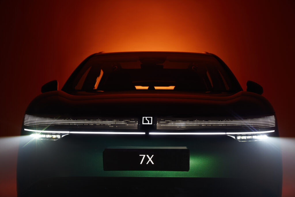 ZEEKR 7X