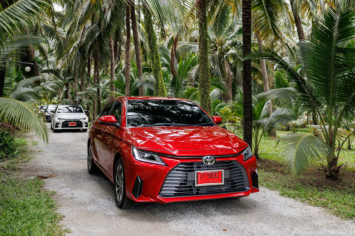 โตโยต้า ยาริส เอทีฟ ไฮบริด