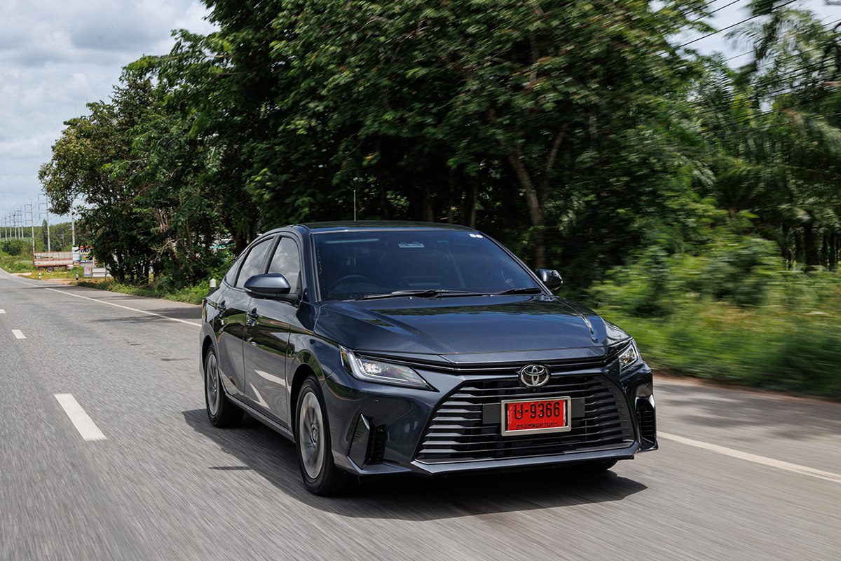 โตโยต้า ยาริส เอทีฟ ไฮบริด