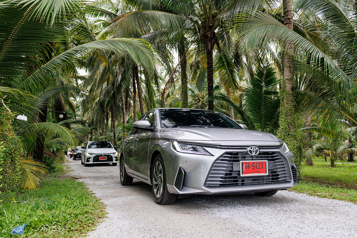 โตโยต้า ยาริส เอทีฟ ไฮบริด