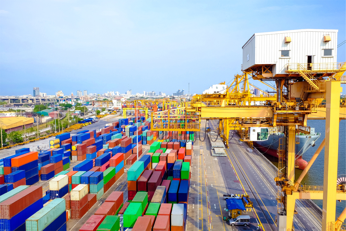 ส่งออกไทย ก.พ. โต 9.9% ต่อเนื่องเดือนที่ 20 จ่อปรับเป้าส่งออกปี’69 ใหม่