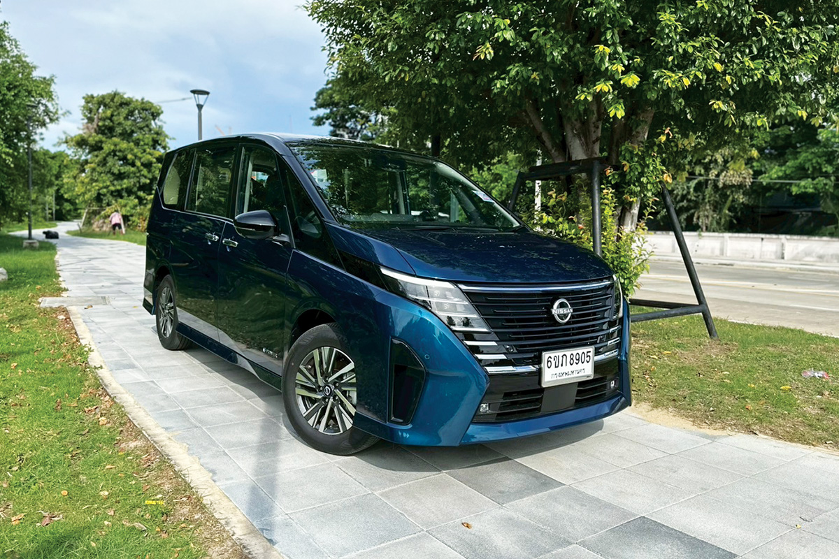 Nissan SERENA e-POWER