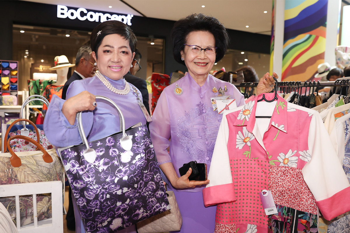 เบญจวรรณ สิทธิสาท-คุณหญิงปานทิพย์ มลายอริศูนย์ 