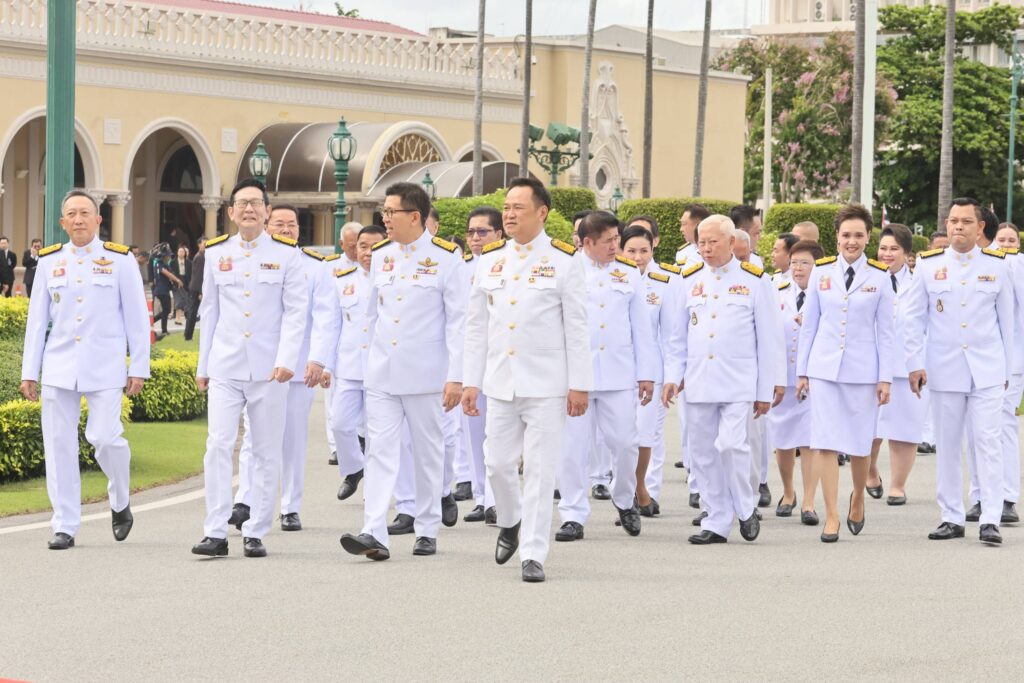 ครม.อนุทิน