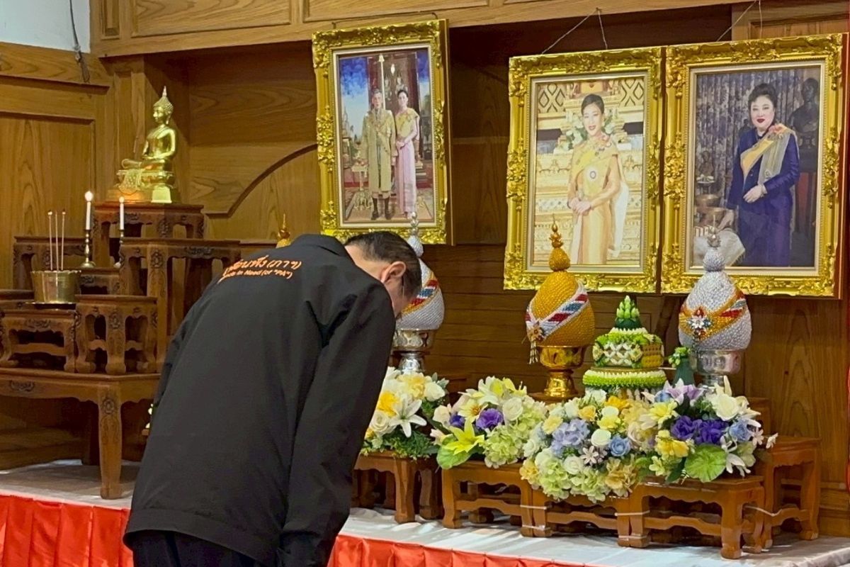 มูลนิธิอาสาเพื่อนพึ่ง (ภาฯ) ยามยาก เชิญถุงยังชีพพระราชทานมอบแก่ผู้ประสบอุทกภัย จ.เชียงใหม่