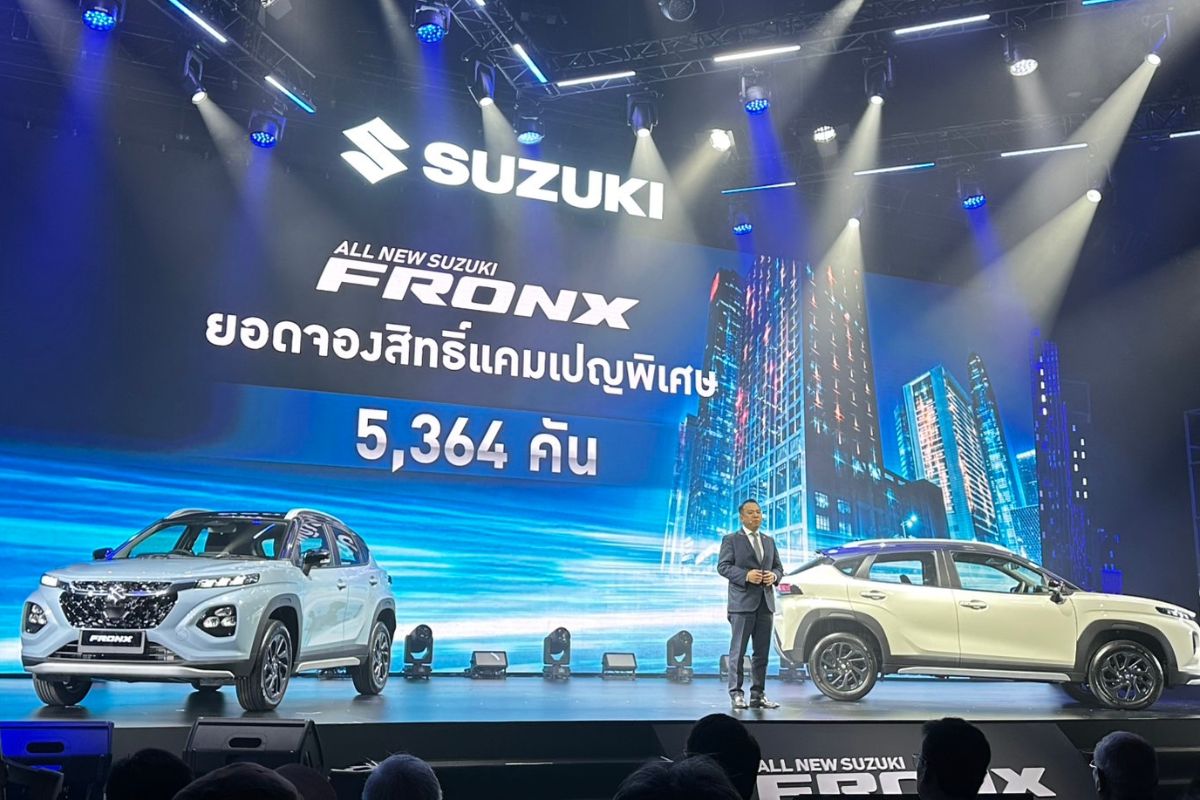 SUZUKI FRONX เคาะราคา 6.89-7.99 แสนบาท