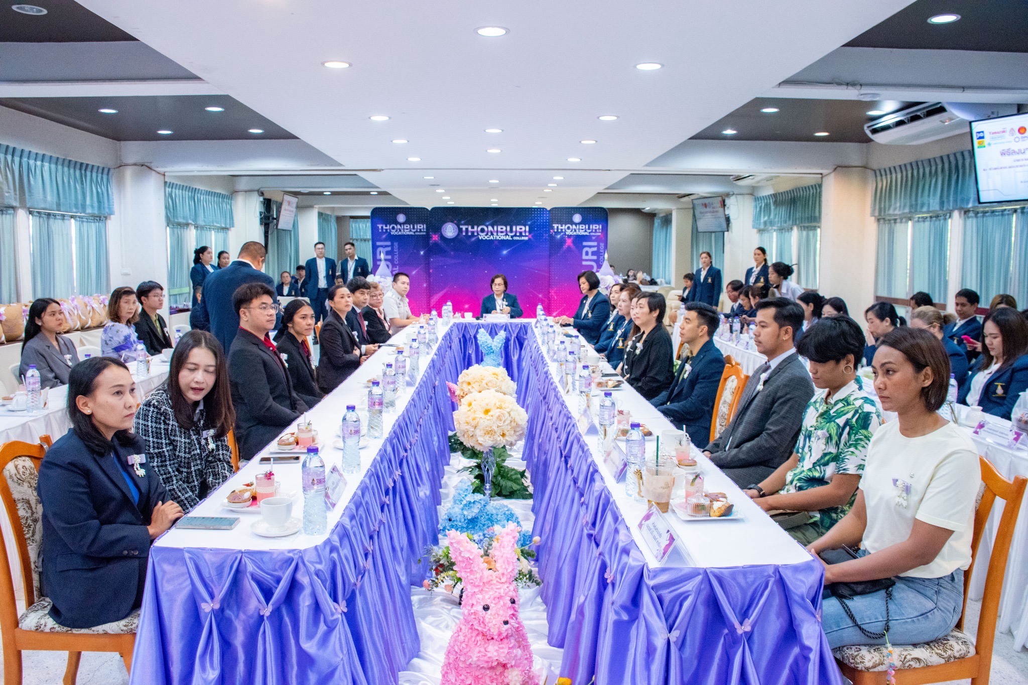 CIBA-DPU x อาชีวศึกษาธนบุรี ปั้นหลักสูตร ตอบเศรษฐกิจ BCG – Creative