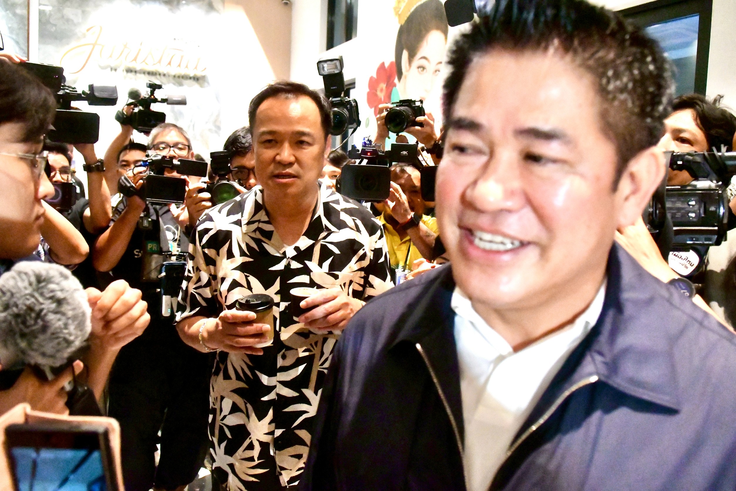 ธรรมนัส ปัดแย่งเก้าอี้กลาโหม ’ประวิตร‘ ทำงานร่วมได้ ไร้กังวลปมคุณสมบัติ