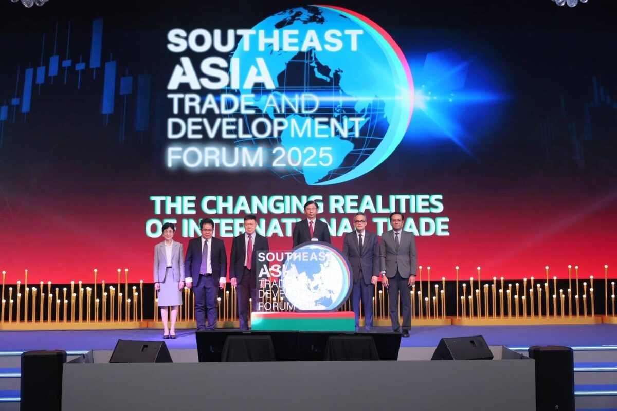 เวที ITD กูรูเศรษฐศาสตร์ชี้ ‘ไทย-อาเซียน’ ฮับสินค้ารักษ์โลก เท็คดิจิทัลโตยั่งยืน