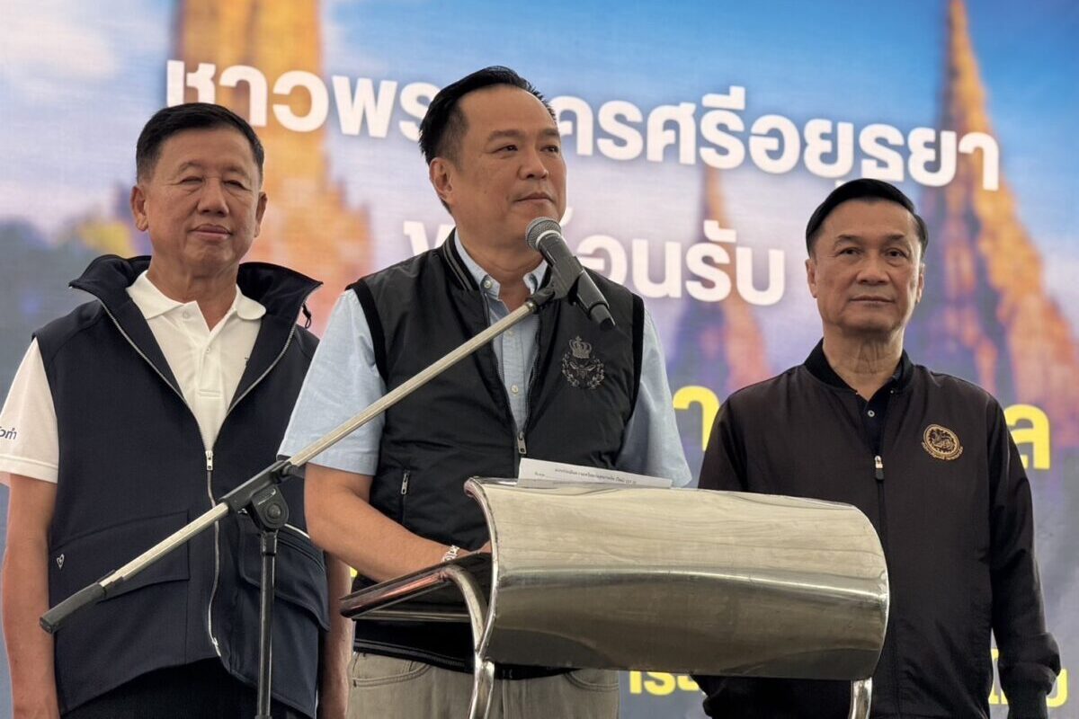 อนุทิน เล็งจัด ครม.สัญจร ชายแดนอีสานใต้ ยันงบพร้อมทำ ‘คนละครึ่ง’