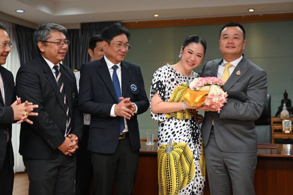 สรวงศ์ เทียนทอง