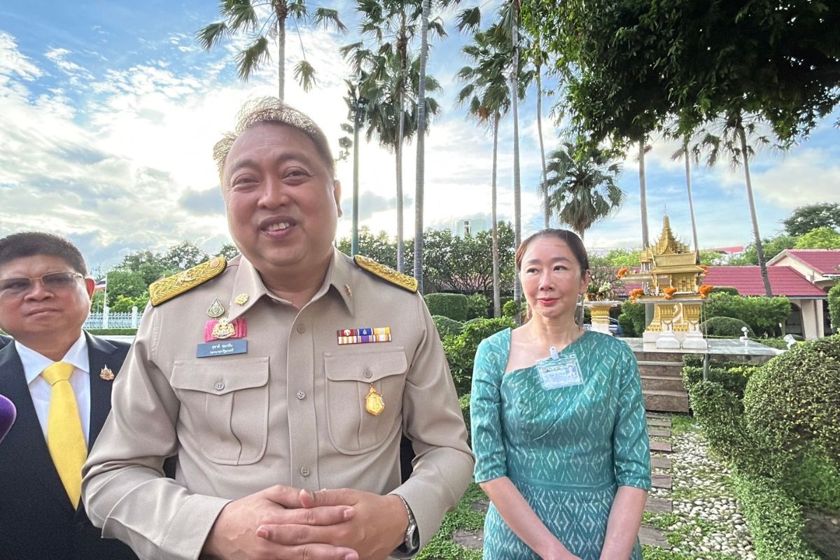 สุชาติจ่อลุยสระแก้ว ตรวจพื้นที่ชาวกัมพูชารุกป่า ยันใช้กฎหมายเข้มป้องอธิปไตยไทย