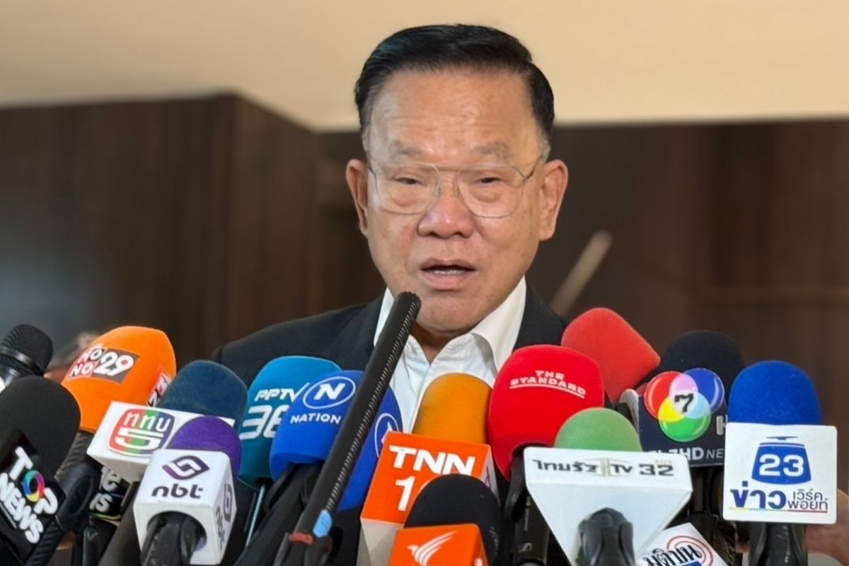 สันติปัดหลุดโผ ครม. รับมีปมการศึกษาในอดีต ไม่ปฏิเสธชงชื่อลูกตรวจประวัติ