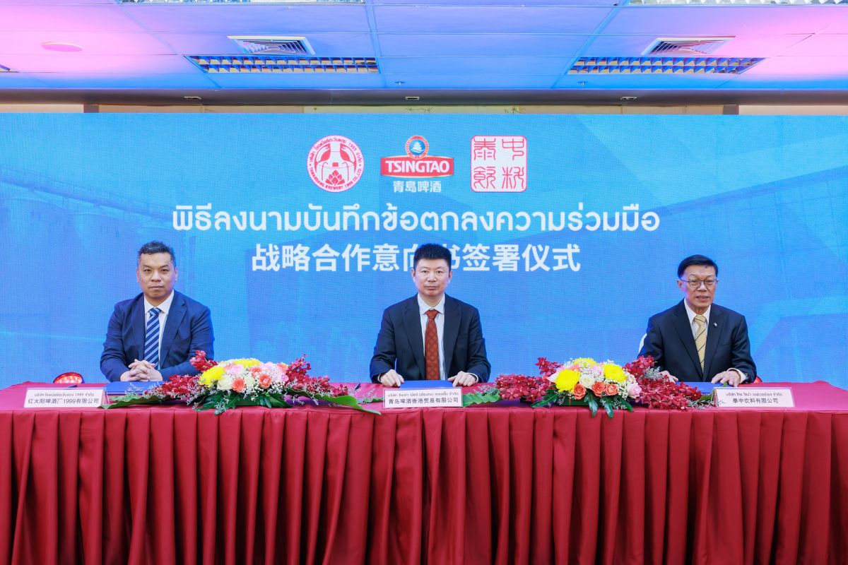 เบียร์ชิงเต่าผนึกกำลัง “คาราบาว-นามยง” รุกหนักตลาดเครื่องดื่มอาเซียน