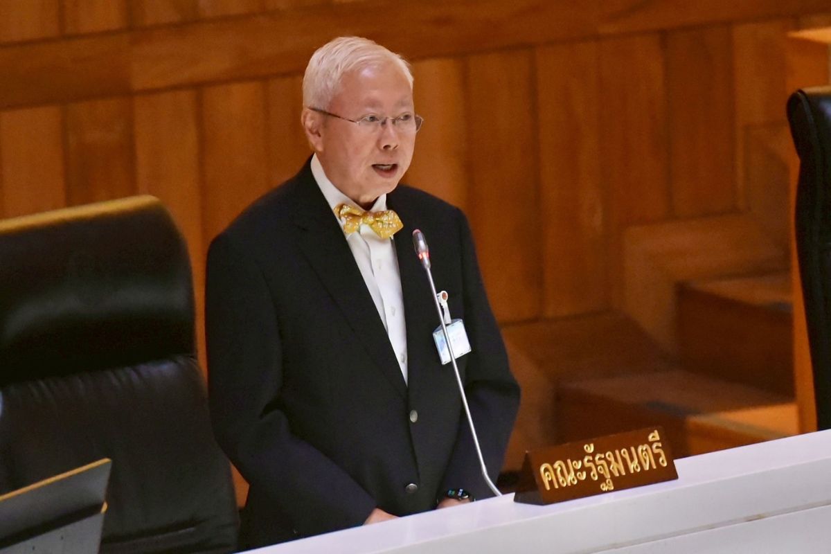บวรศักดิ์ เปิดแผนเลือกตั้ง ใช้บัตร 4 ใบ เลือก สส.-แก้ รธน.-ยกเลิก MOU 43