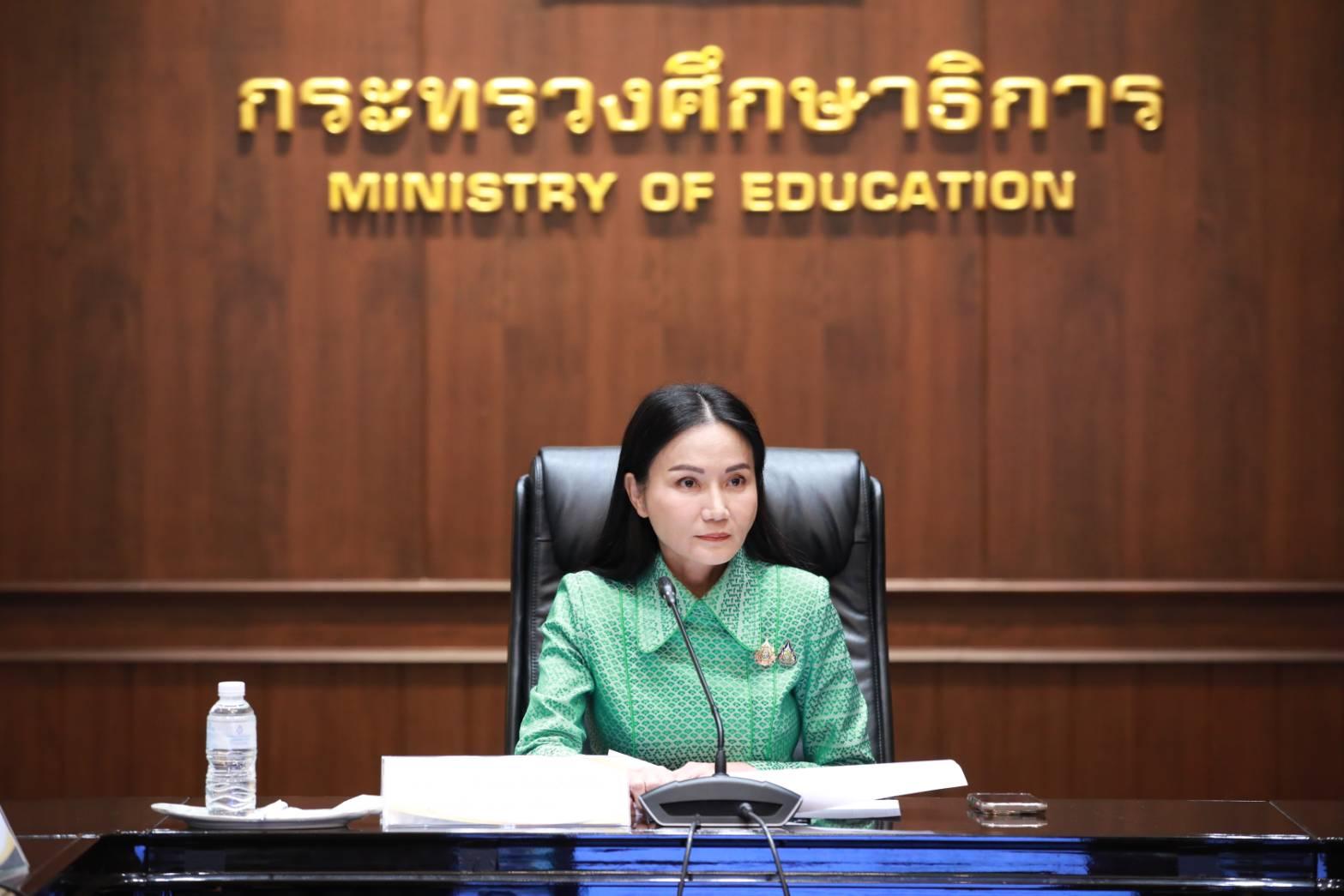 “รมว.นฤมล”ถก กศจ.กทม.ย้ำ จัดการศึกษาขั้นพื้นฐานโดยครอบครัว ต้องขออนุญาตก่อน รับเงินอุดหนุนตามรอบเรียน