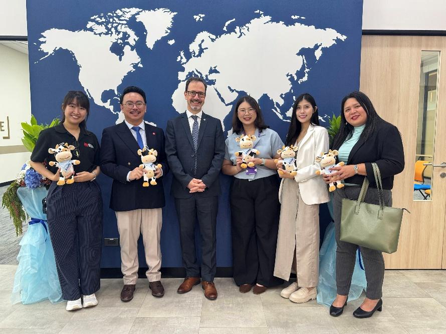 สถาบันการจัดการด้านการบริการแห่งเอเชีย (AIHM) เปิดตัวศูนย์การศึกษา NCUK แห่งใหม่ในกรุงเทพฯ