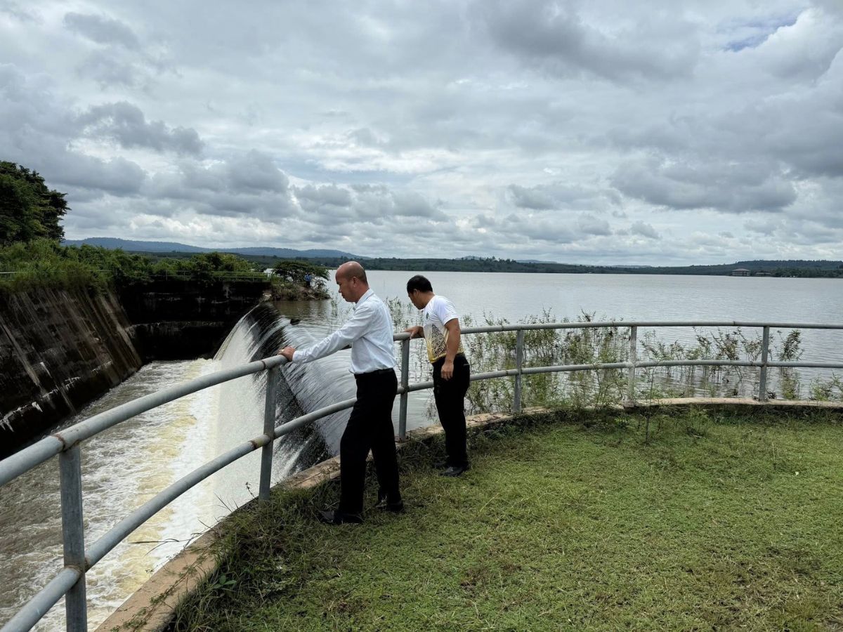 ศรีสะเกษเร่งเฝ้าระวังน้ำล้นอ่าง ขุนหาญ–ภูสิงห์ เตือนประชาชนติดตามใกล้ชิด