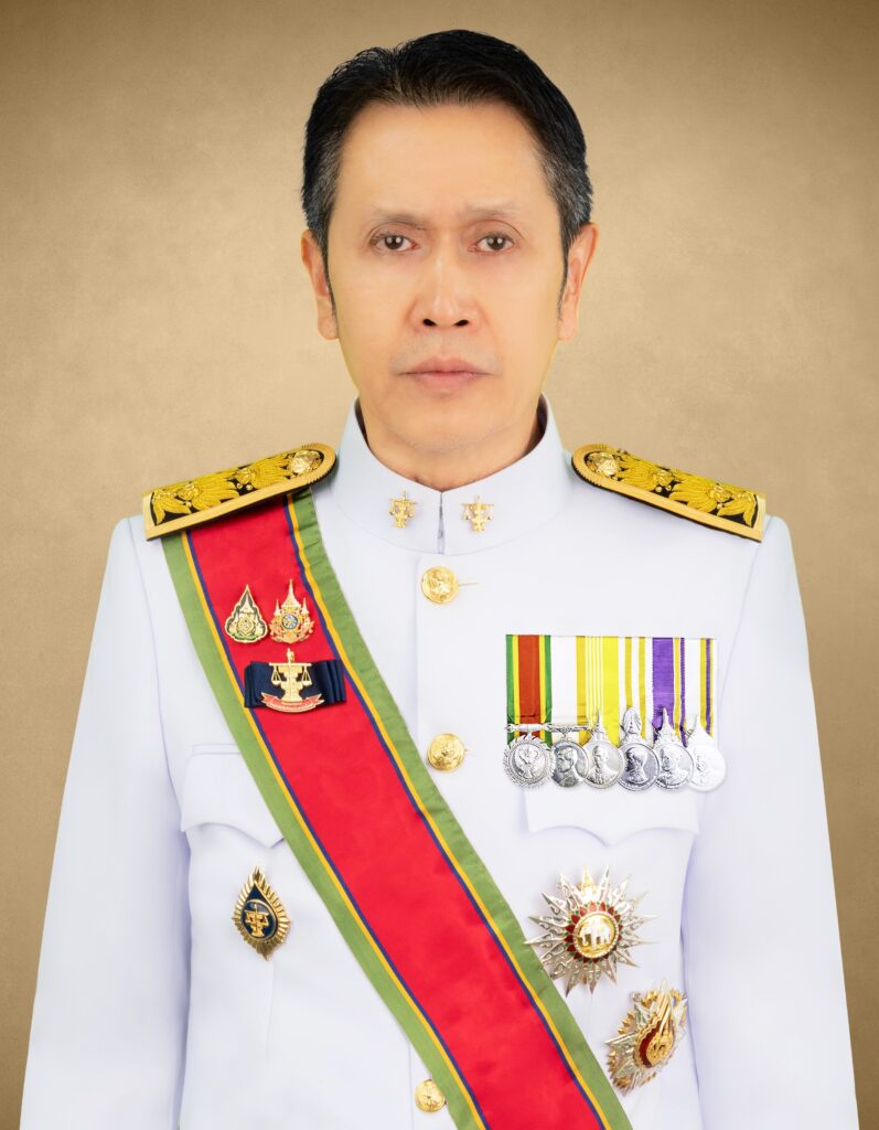 วีระพงศ์ รอดรักขวัญ