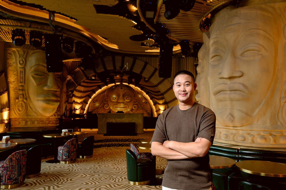 อริยะ ก่อเกียรติเสถียร