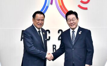 อนุทิน คุย ผู้นำเกาหลี ขอเพิ่มโควตาแรงงาน-แก้ปัญหาคนไทยติด ตม. อนุทิน คุย ผู้นำเกาหลี ขอเพิ่มโควต้าแรงงาน-แก้ปัญหาคนไทยติด ตม.