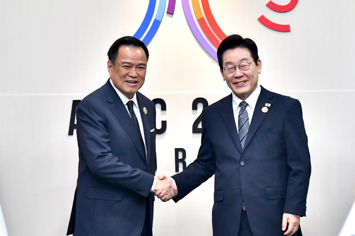 อนุทิน คุย ผู้นำเกาหลี ขอเพิ่มโควตาแรงงาน-แก้ปัญหาคนไทยติด ตม.