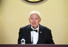 บวรศักดิ์ เล็งคุยนายกฯ ศึกษาขยายเกษียณ 65 โมเดลยึดฐานเงินเดือนช่วง 60 บวรศักดิ์ เตรียมคุยนายกฯ ศึกษาขยายเกษียณ 65 โมเดลยึดฐานเงินเดือนช่วง 60