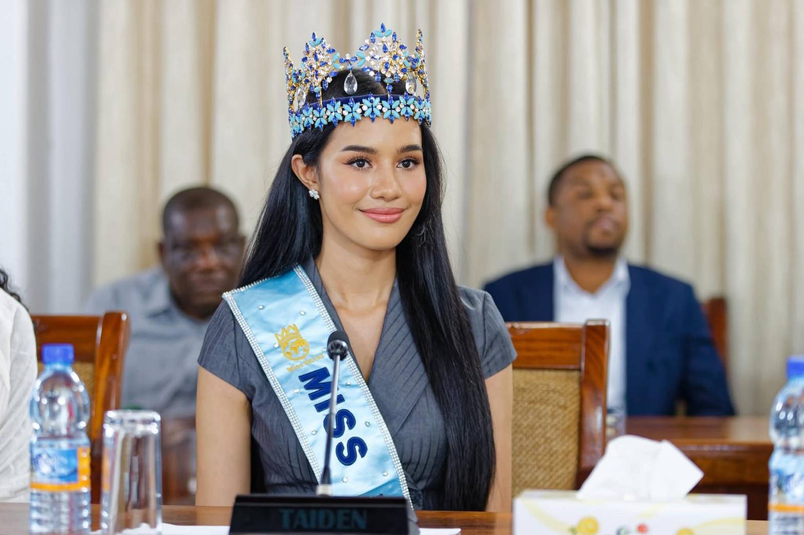 โอปอลน้อมรำลึกในพระมหากรุณาธิคุณ พระบรมราชชนนีพันปีหลวง บนเวทีโลก