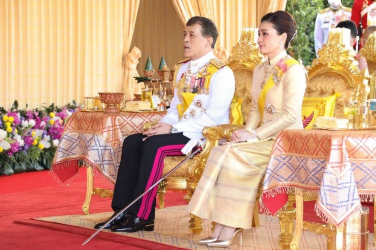 ในหลวง พระราชทานเงิน 42 ล้าน ก่อสร้าง รพ.พนมดงรัก เสียหายจากเหตุชายแดนไทย-กัมพูชา