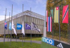 FIFA ลดธงครึ่งเสา ถวายความอาลัย พระบรมราชชนนีพันปีหลวง FIFA Royal Funeral