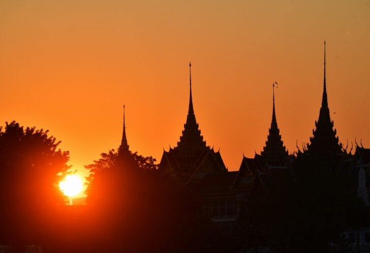 .กรมอุตุนิยมวิทยาวันนี้ เตือนอากาศเย็นอ่อนกำลัง ดันอุณหภูมิสูงขึ้น-ภาคใต้ฝนตกหนัก.