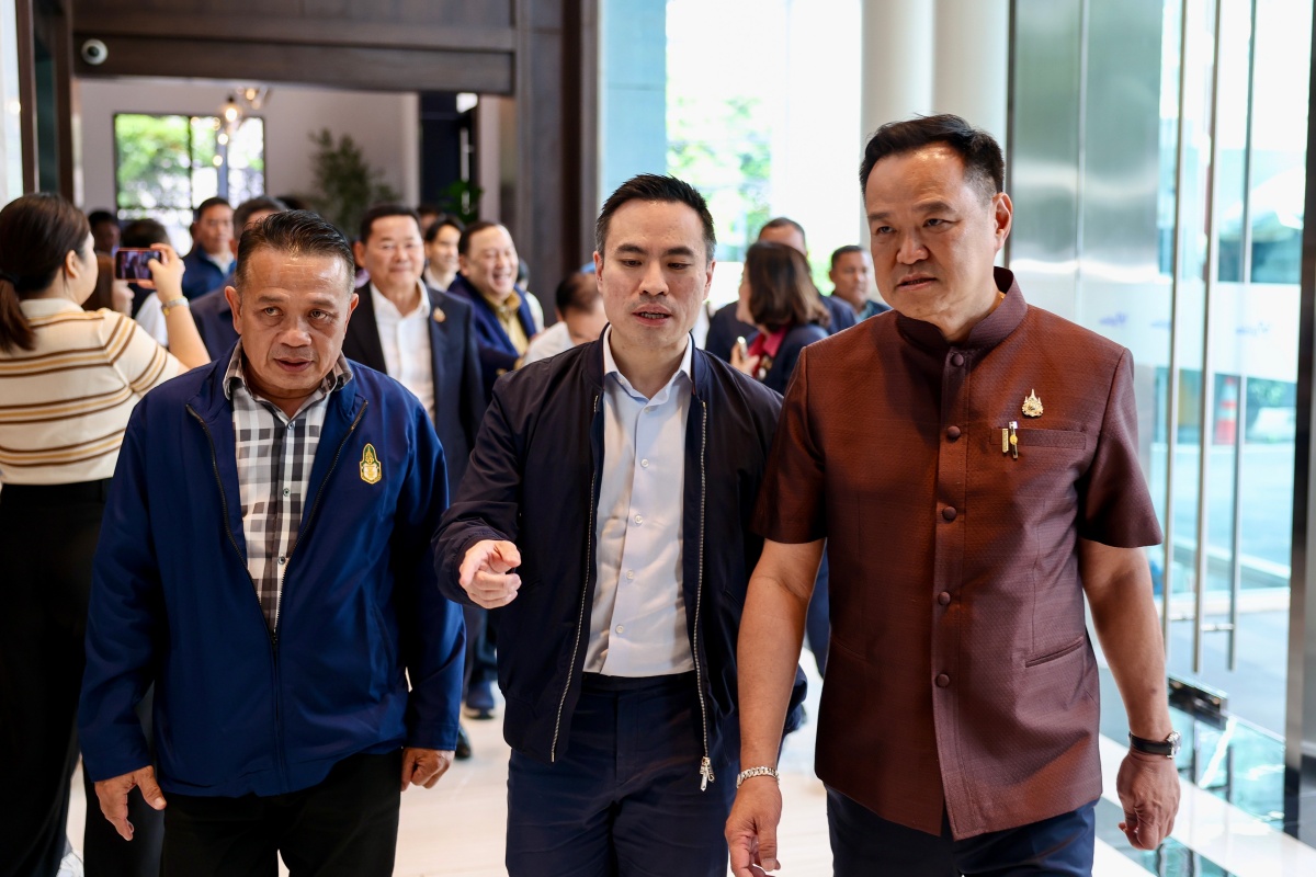 ขิง ไม่กั๊กร่วมทัพภูมิใจไทย เลือกตั้งรอบหน้า รับเคลียร์ ‘พีระพันธุ์’ แล้ว