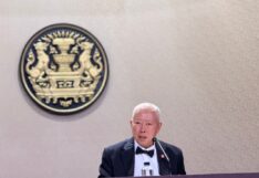 รัฐบาลเปิดแผน 4 เดือนพลัส เร่งขันชะเนาะราชการ ยกระดับการแข่งขันไทย บวรศักดิ์ วางเป้า 4 เดือนพลัส เร่งขันชะเนาะราชการ ยกระดับการแข่งขันไทย