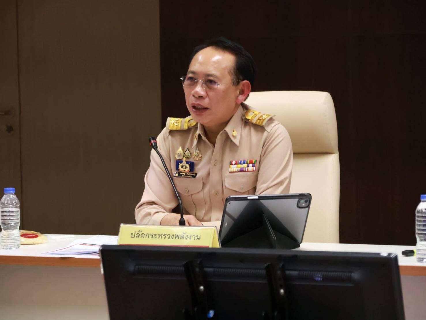 ประเสริฐ สินสุขประเสริฐ